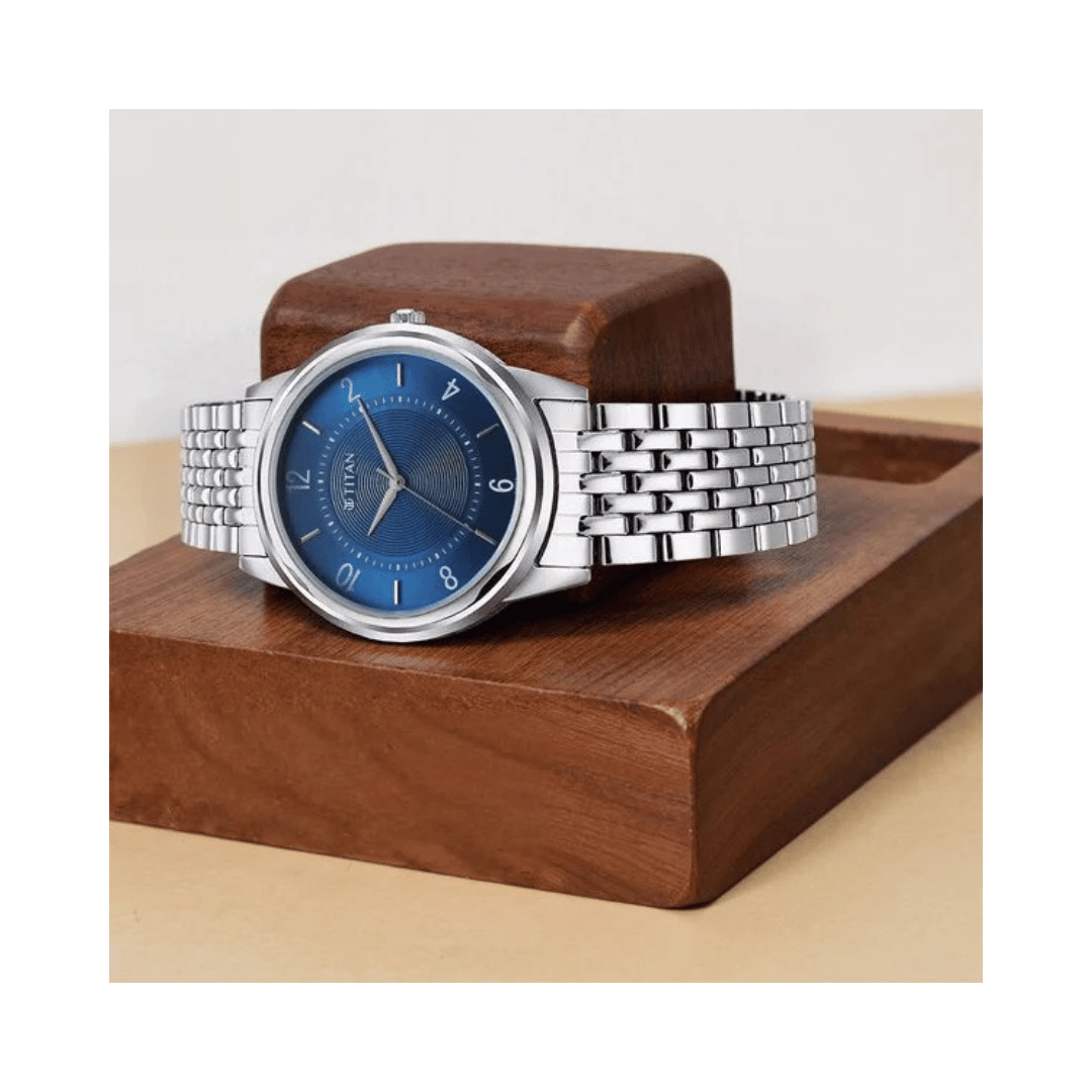 Titan Blue Dial Mens Watch 1638SM02