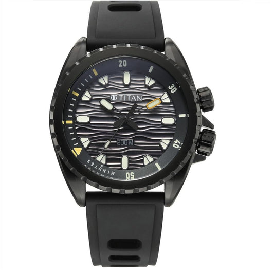Titan Zero Hour Diver's 200m Black Men Analog Watch 10068NP01