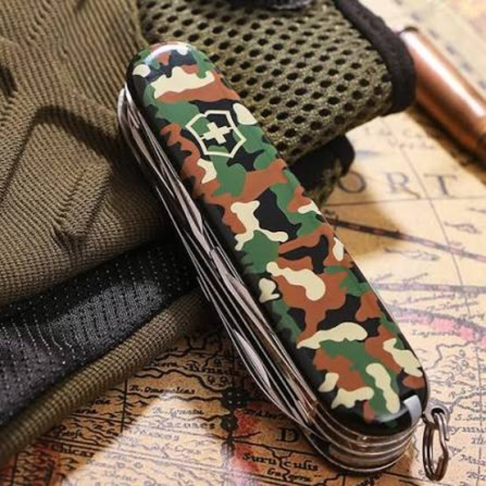 Victorinox Huntsman Camouflage Knife 1.3713.94