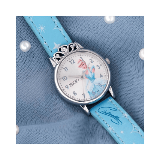 Zoop Disney Cinderella Silver Dial & Blue Strap for Girls Watch, from House of Titan 26051SL01