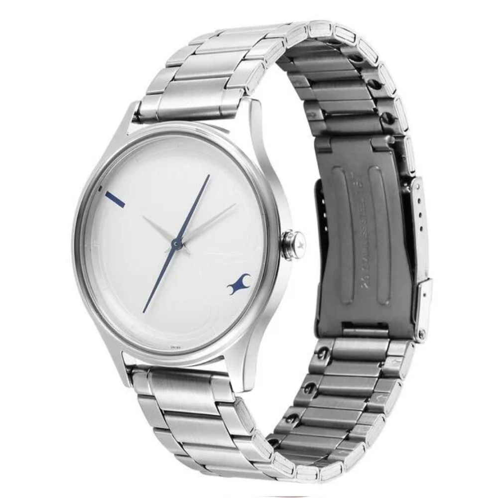 Fastrack Stunners Silver Dial Quartz Analog Watch for Guys 3290SM01