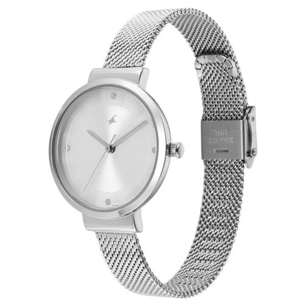 Fastrack Stunners X Quartz Analog Silver Dial Watch For Girls 68045SM01