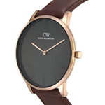 Daniel Wellington Round Black Dial Men's Watch DW0DG2001