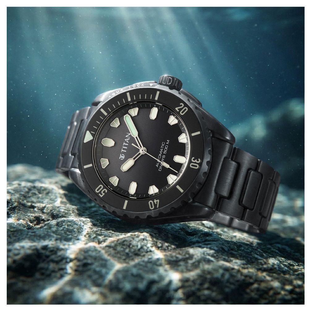 Titan Zero Hour Diver's Certified 500m Automatic Black Men's Watch 10071QM01