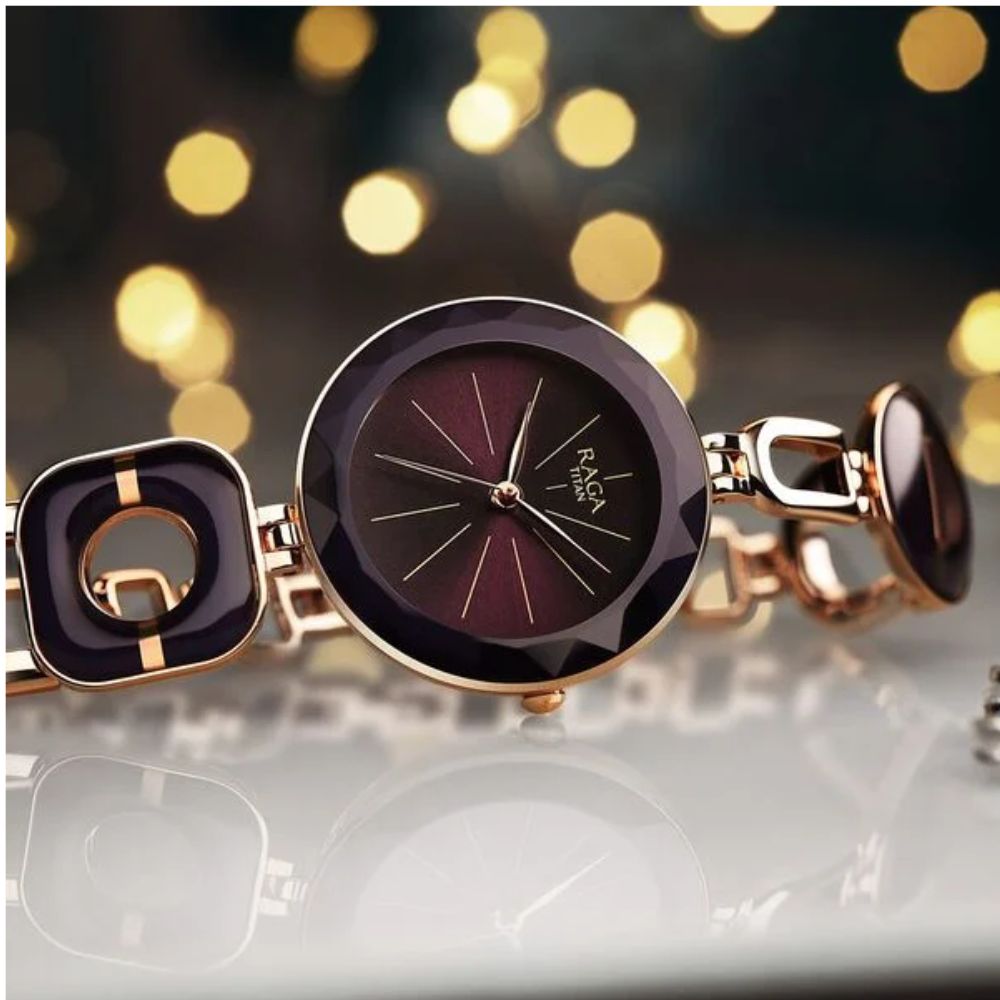 Titan Raga Delight Purple Women's Watch NT95198WM01