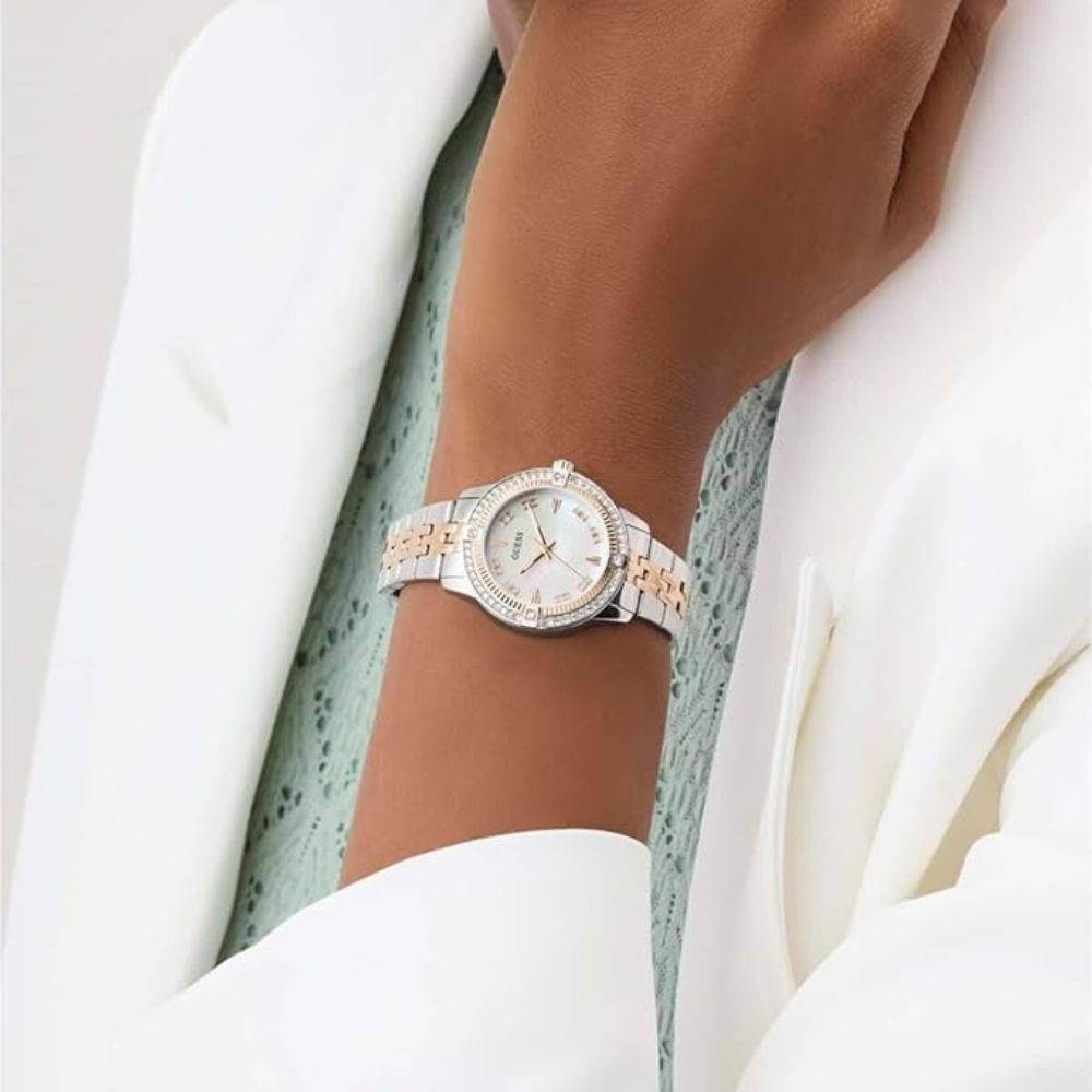 GUESS White Women's Watch GW1027L5