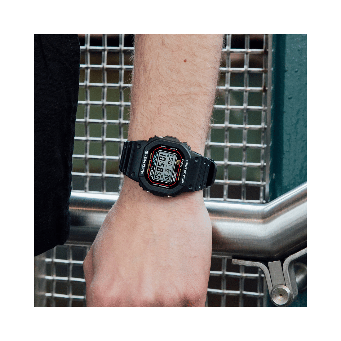 Casio G-Shock Digital Watch G1683 - DW-5600RL-1