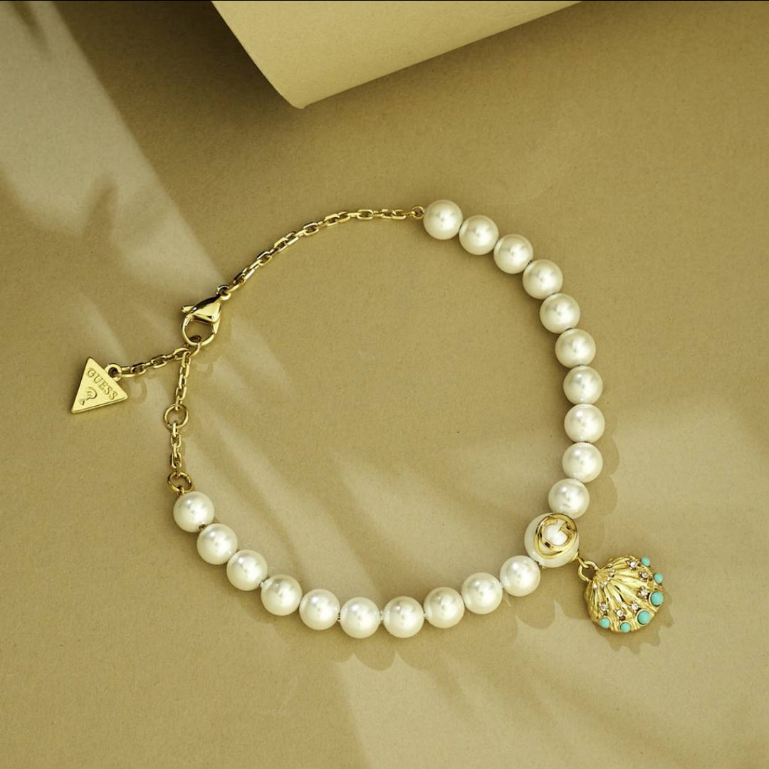 Guess Seashell Gold-Plated Pearl Women's Bracelet UBB05126YGL